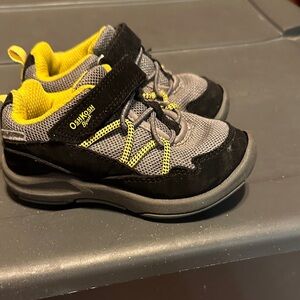 OshKosh B'gosh Kids' Gray and Yellow Sneakers
